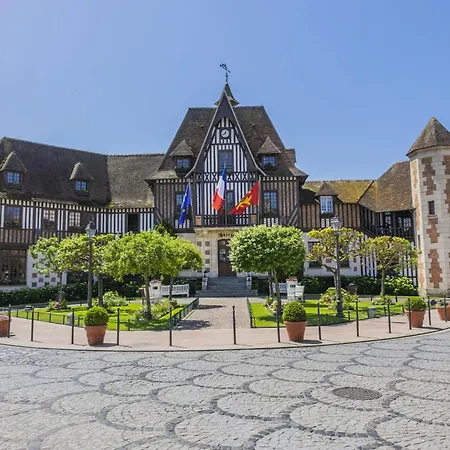 Apartment Le White Pearl - Marina - Terrasse Deauville